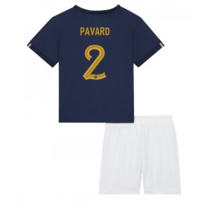 Frankrike Benjamin Pavard #2 kläder Barn VM 2022 Hemmatröja Kortärmad (+ korta byxor)